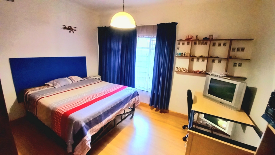 5 Bedroom Property for Sale in Sasolburg Ext 4 Free State